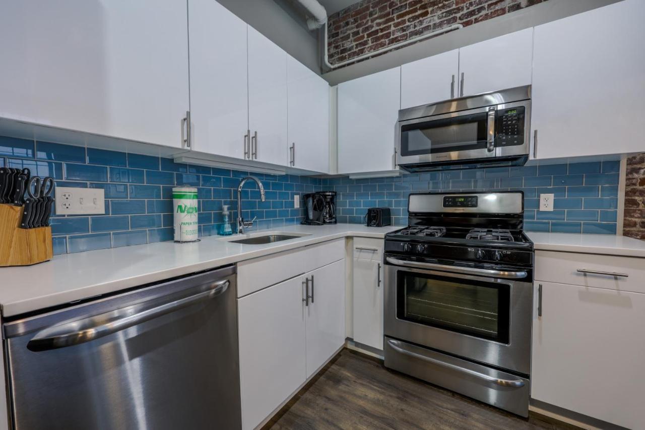 Luxury At 3br 2ba 200mbps Internet * Boston
